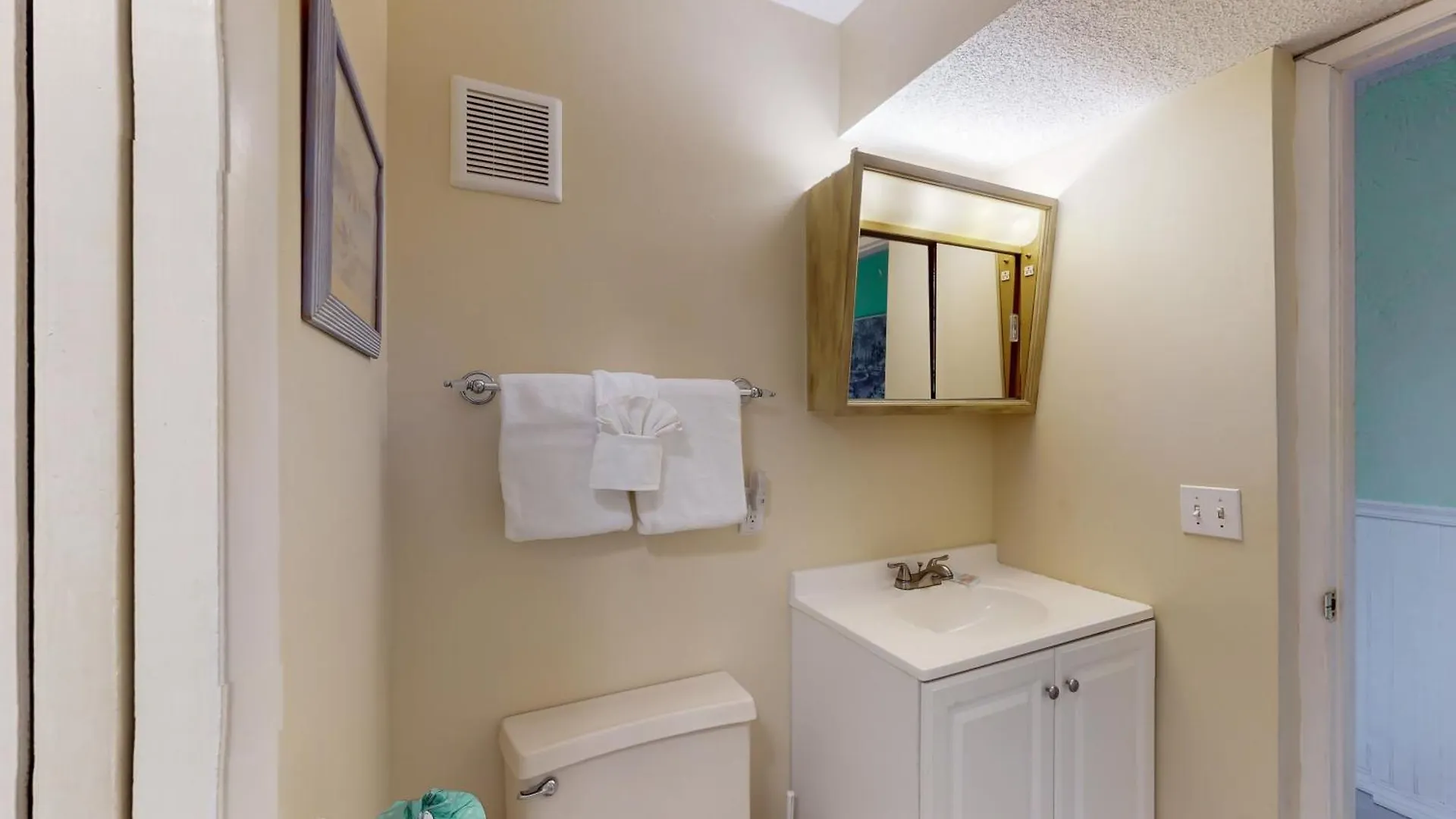 The Summit 325 Aparthotel Panama City Beach