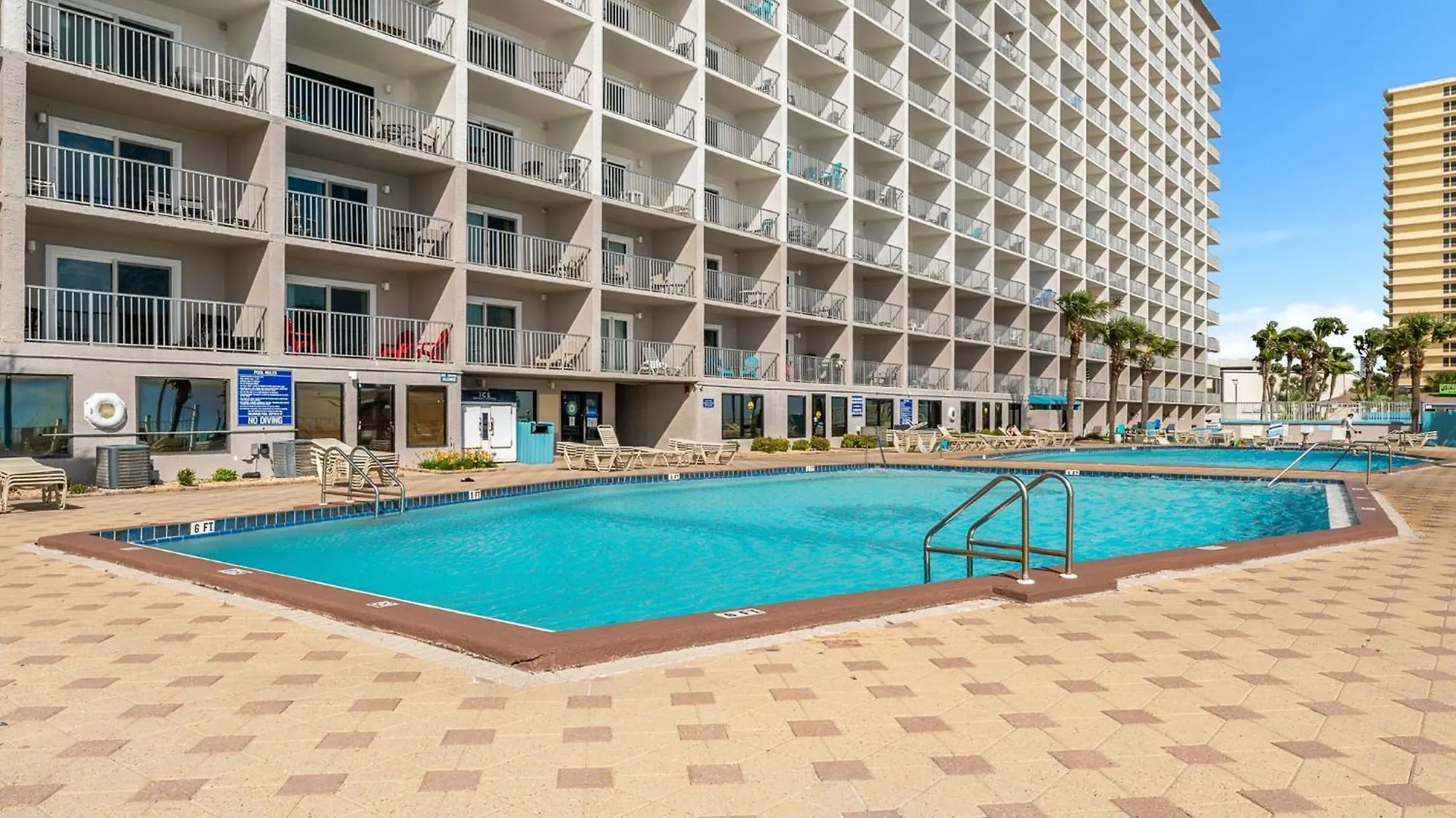 The Summit 325 Aparthotel Panama City Beach